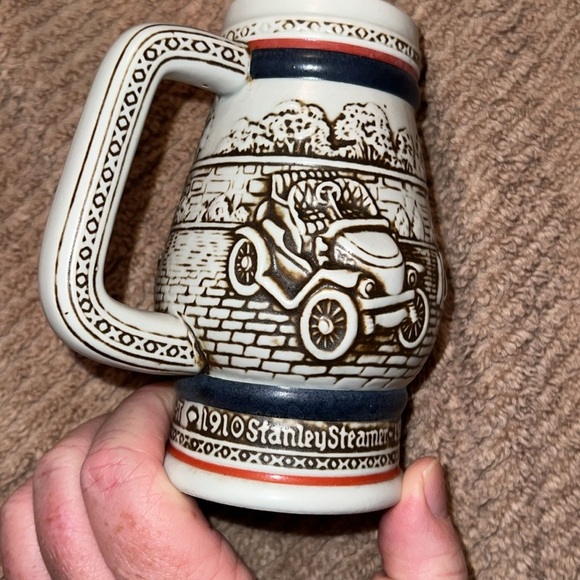 Avon Beer Small Mug Steins set of four (4) - Picture 13 of 14